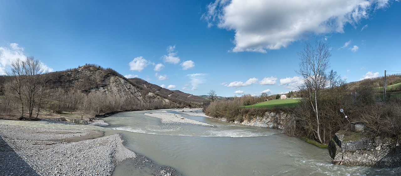 Spiaggia Enza, Connect Turin with Venice by Bicycle